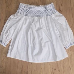 Vineyard Vines -off the shoulder blouse